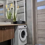 Q Orion - Dwupokojowy, Klimatyzowany Przy Manufakturze Z Garazem Gratis, Fv