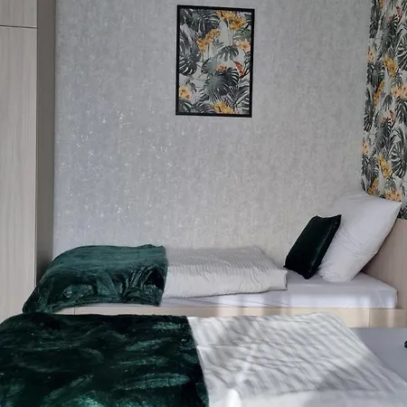 Q Orion - Dwupokojowy, Klimatyzowany Przy Manufakturze Z Garazem Gratis, Fv
