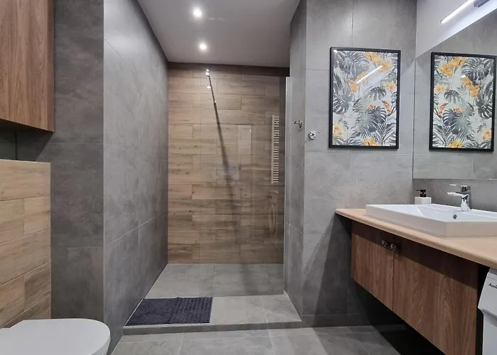 Q Orion - Dwupokojowy, Klimatyzowany Przy Manufakturze Z Garazem Gratis, Fv